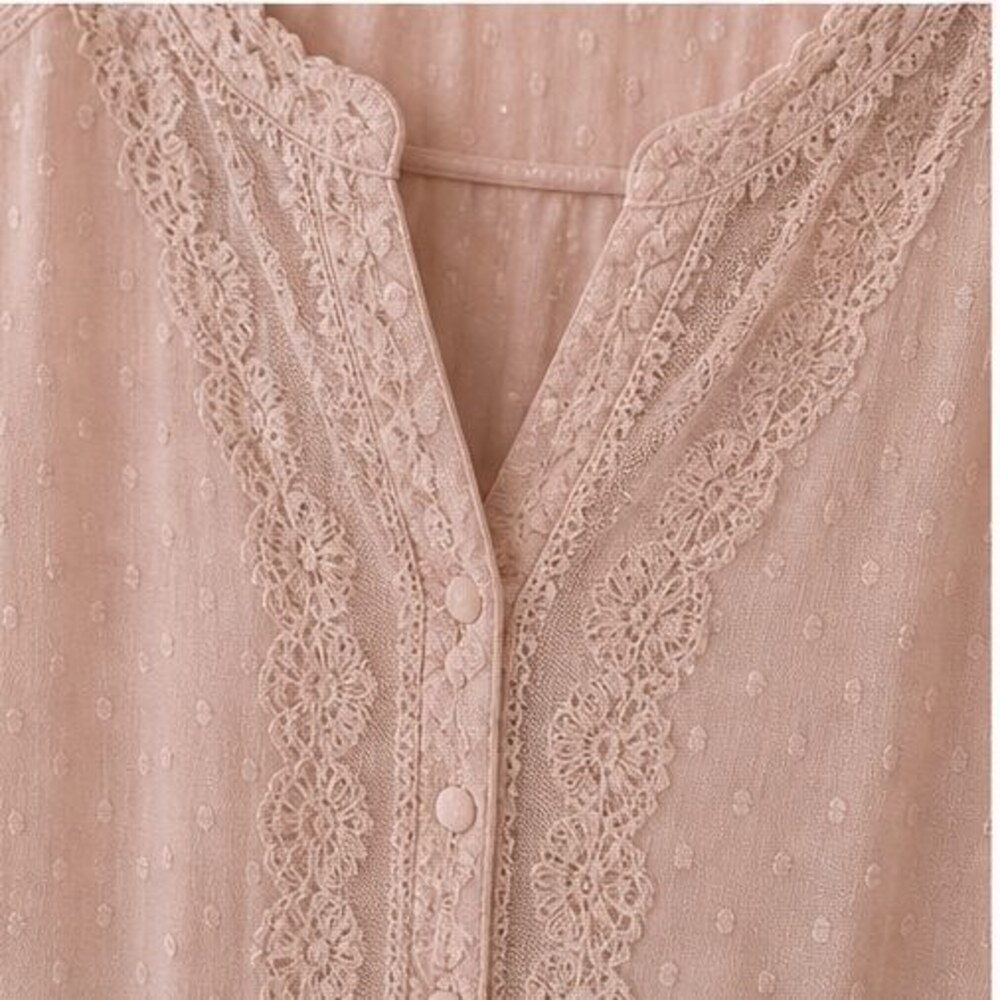 Blush Lace Trim Top - Picture 4 of 6